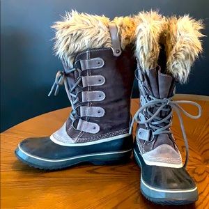 Sorel boots size 10